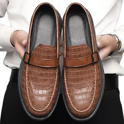 Classic, Comfortable Casual Shoes Men’s Thick-Soled Leather Loafers