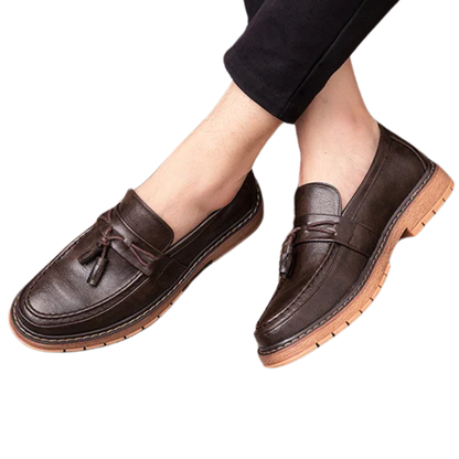 Thick Sole & Fringe Detailing Retro Slip-On Leather Loafers for Men