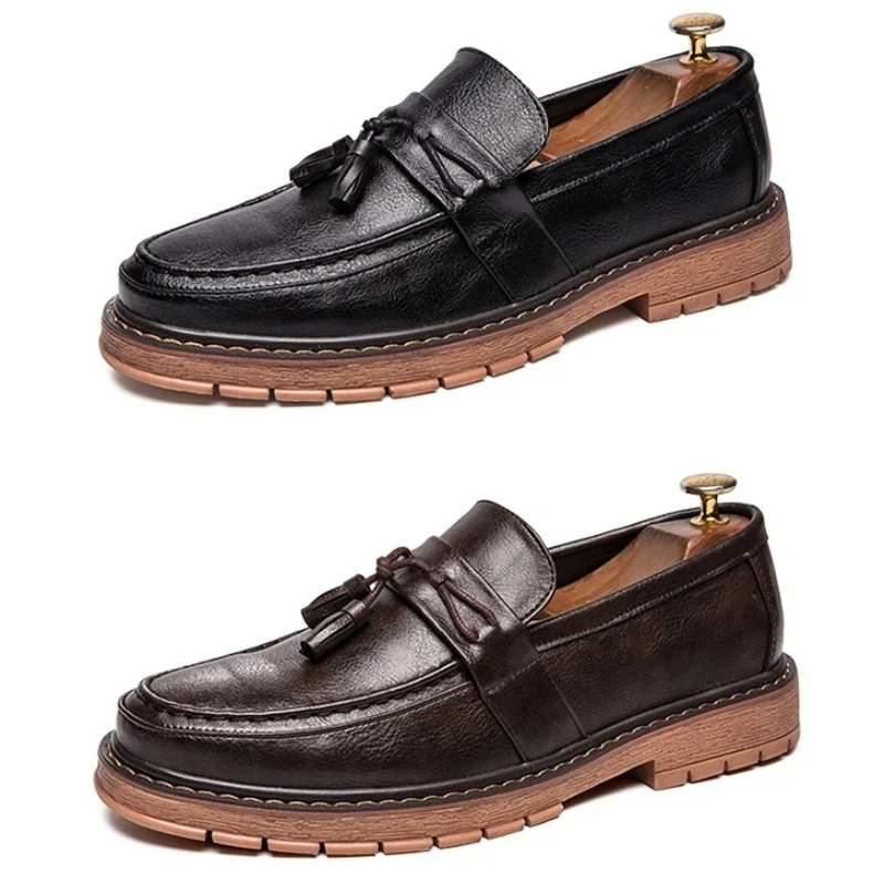 Thick Sole & Fringe Detailing Retro Slip-On Leather Loafers for Men