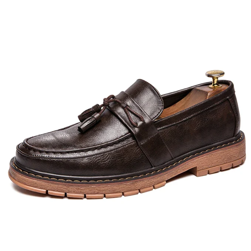 Thick Sole & Fringe Detailing Retro Slip-On Leather Loafers for Men