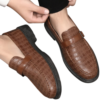 Classic, Comfortable Casual Shoes Men’s Thick-Soled Leather Loafers
