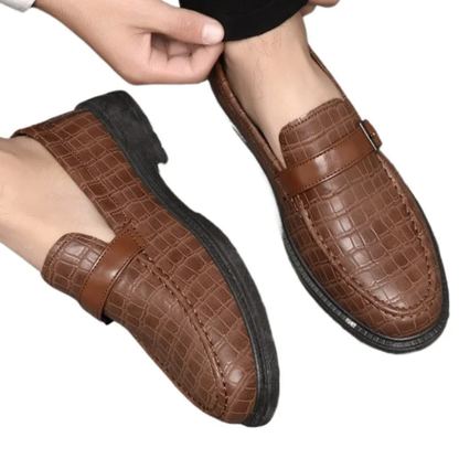 Classic, Comfortable Casual Shoes Men’s Thick-Soled Leather Loafers